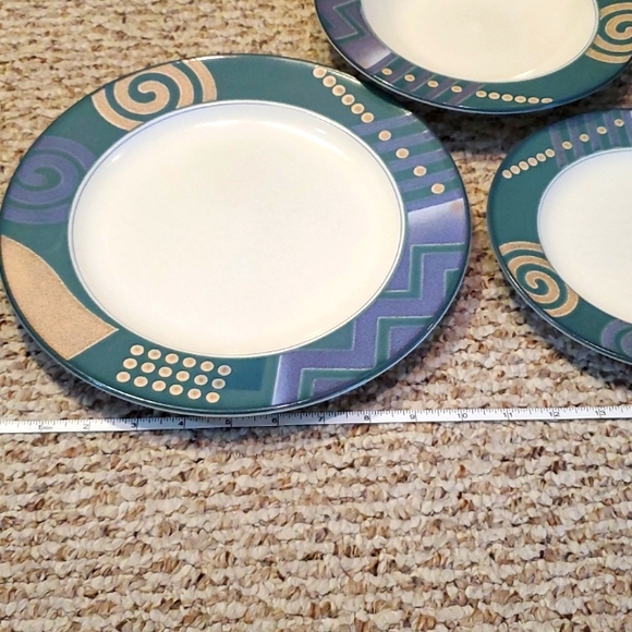 Mikasa Intaglio Lifestyle 5 pc Place Setting - Picture 6 of 12